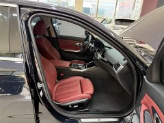 BMW 3 Series 320Li M Sport Package - ფოტო 11