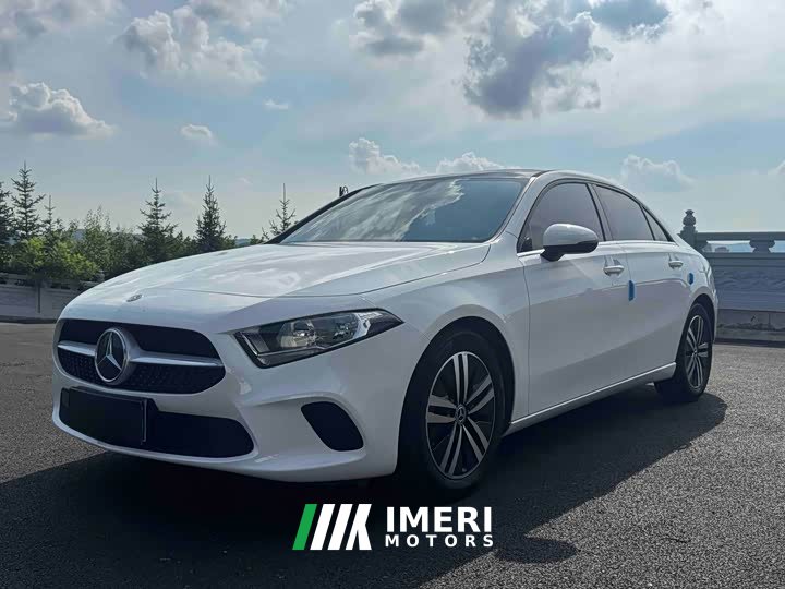 Mercedes-Benz A-Class A 180 L - ავტომობილი ჩინეთიდან