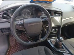 Nissan Venucia D60 2019 100k Glory 1.6L XE Manual Chenxiang Edition China VI - ფოტო 12