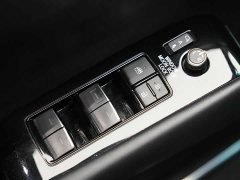 Toyota Alphard 2021 Hybrid 2.5L Premium Edition - ფოტო 10