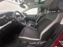 Volkswagen Golf 2021 280TSI DSG Pro - ფოტო 17