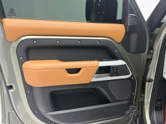 Land Rover Defender 2024 110 3.0T P400 X-DYNAMIC HSE - ფოტო 12