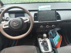 Honda Fit 1.5L CVT Trend Edition - ფოტო 12