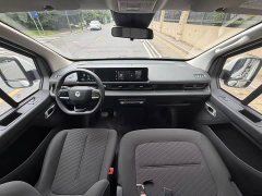 Changan Kaicheng V919 Speed Transport Cabin Ningde Times 53kWh Short Wheelbase High Roof Smart 6-Seater - ფოტო 13