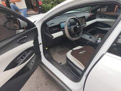 BYD Seal 06 DM-i 80KM Deluxe - ფოტო 12