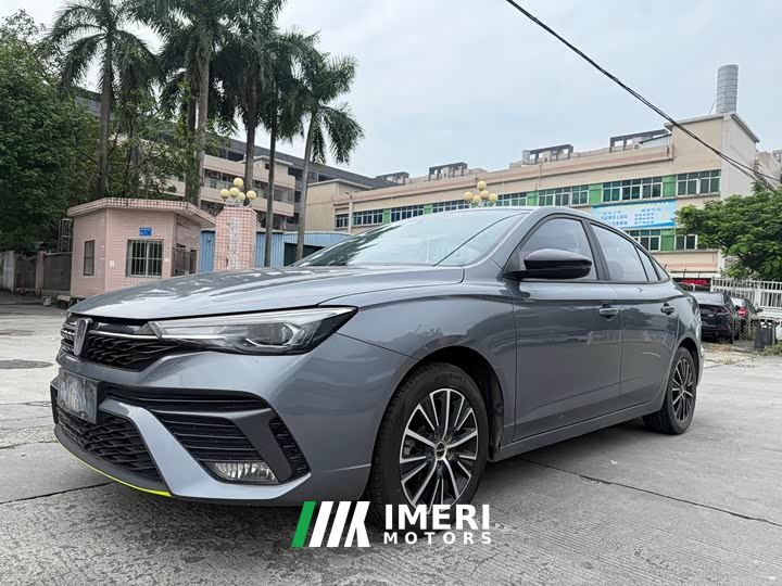 SAIC MG i5 1.5L CVT Diamond Edition