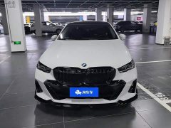 BMW 5 Series 530Li Premier M Sport Package - ფოტო 2