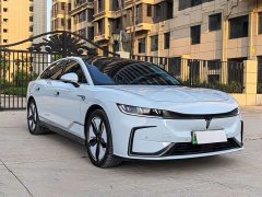 Voyah Lantu Zhaoguang Four-Wheel Drive Flagship - ფოტო 3