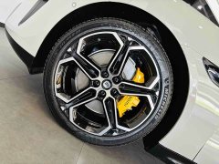 Xiaomi SU7 Rear-Wheel Drive Standard Edition - ფოტო 10