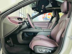Xiaomi SU7 Rear-Wheel Drive Standard Edition - ფოტო 14