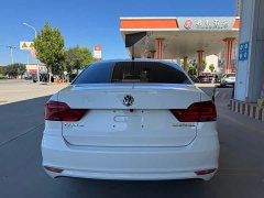 Volkswagen Santana 1.5L Manual Fashion Edition - ფოტო 16
