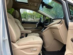 Buick GL8 2025 Land Executive Cabin Smart Enjoyment Edition - ფოტო 13