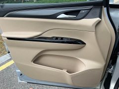 Buick GL8 2025 Land Executive Cabin Smart Enjoyment Edition - ფოტო 17