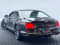 Bentley Flying Spur 4.0T V8 Elegance Edition - ფოტო 6