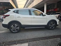 Nissan Qashqai 2022 2.0L CVT XV Premium Luxury - ფოტო 4