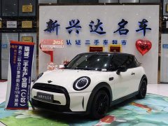 BMW MINI 1.5T COOPER Artist - ფოტო 1
