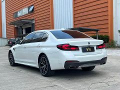 BMW 5 Series Facelift 530Li Luxury M Sport Package - ფოტო 7