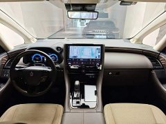 Toyota Vellfire 2024 Crown Hybrid 2.5L Executive Premier Edition - ფოტო 13