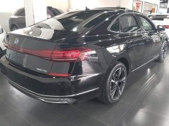 Volkswagen Passat 330TSI Starry Sky Luxury Edition - ფოტო 3