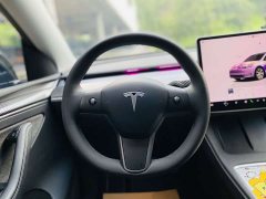 Tesla Model Y 2022 Facelift Rear-Wheel Drive - ფოტო 4
