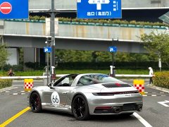 Porsche 911 Targa 4 3.0T - ფოტო 9