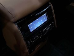Lincoln Aviator 3.0T V6 AWD Presidential Edition - ფოტო 18