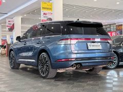Lincoln Aviator 3.0T V6 AWD Presidential Edition - ფოტო 4
