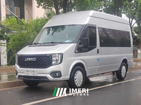 2023 JMC Fushun 2.0T Manual Multi-Purpose Passenger Vehicle Mid-Wheelbase Mid-High Roof 6-7 Seater