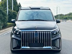 Mercedes-Benz Vito 2024 2.0T Business Edition 7-Seater - ფოტო 2