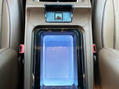 Mercedes-Benz Vito 2024 2.0T Business Edition 7-Seater - ფოტო 6