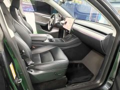Tesla Model Y Rear-Wheel Drive - ფოტო 11