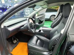 Tesla Model Y Rear-Wheel Drive - ფოტო 6