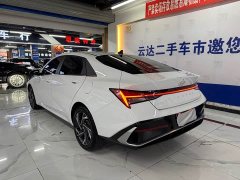 Hyundai Elantra 2023 1.5L CVT Luxury - ფოტო 11