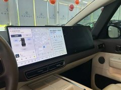Li Auto Li Xiang MEGA 2024 Ultra - ფოტო 7