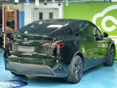 Tesla Model Y Rear-Wheel Drive - ფოტო 18
