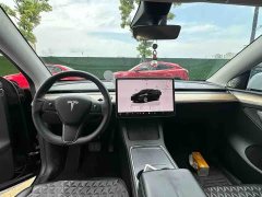 Tesla Model Y Rear-Wheel Drive - ფოტო 5