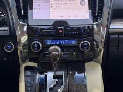 Toyota Vellfire 2021 Crown Hybrid 2.5L HV Luxury Edition - ფოტო 12