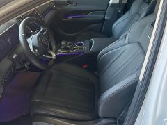 FAW Red Flag HS3 2.0T AWD Youwei Edition - ფოტო 15