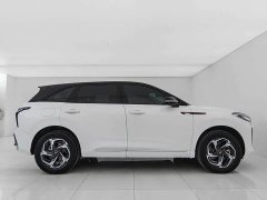 FAW Red Flag HS3 2.0T AWD Youwei Edition - ფოტო 8