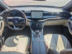 BYD Qin PLUS Glory Edition DM-i 55KM Leading - ფოტო 6