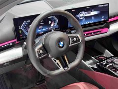 BMW 5 Series 530Li Premier M Sport Package - ფოტო 15