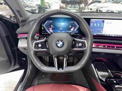 BMW 5 Series 530Li Premier M Sport Package - ფოტო 16