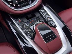 Aston Martin DBX 3.0T Straight-Six - ფოტო 20