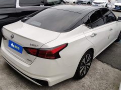 Nissan Teana 2.0L XL Upper AD1 Intelligent Navigation Edition - ფოტო 3