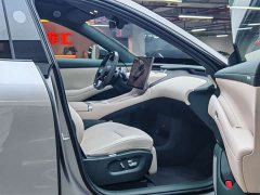 Xiaomi YU7 Four-Wheel Drive Max Edition - ფოტო 15