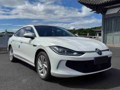 Volkswagen Lingdu L 280TSI DSG Dazzling Red Edition - photo 3