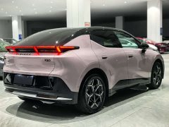 Lynk & Co Geely Lynk & Co 20 530km Rear-wheel Drive Max - ფოტო 4