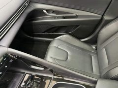 Hyundai Elantra 1.5L CVT Luxury - ფოტო 13