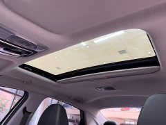 Hyundai Elantra 1.5L CVT Luxury - ფოტო 15
