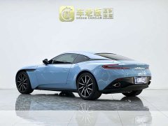 Aston Martin DB11 2022 4.0T V8 Coupe - ფოტო 6